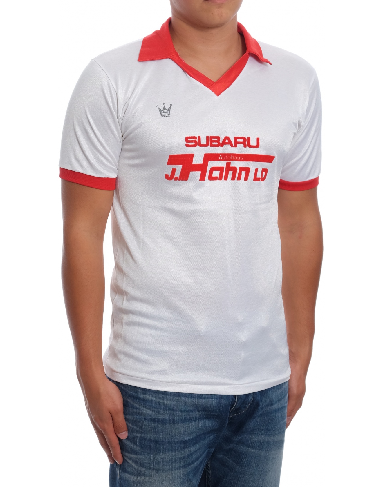 Спортна тениска