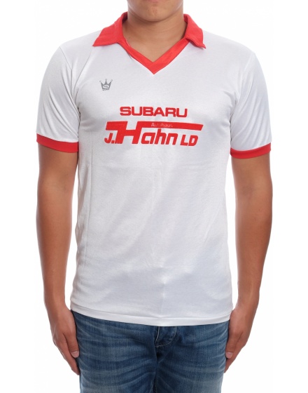 Спортна тениска